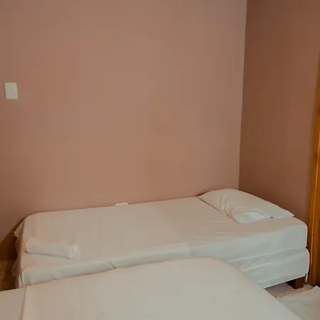 Hotel 6-36