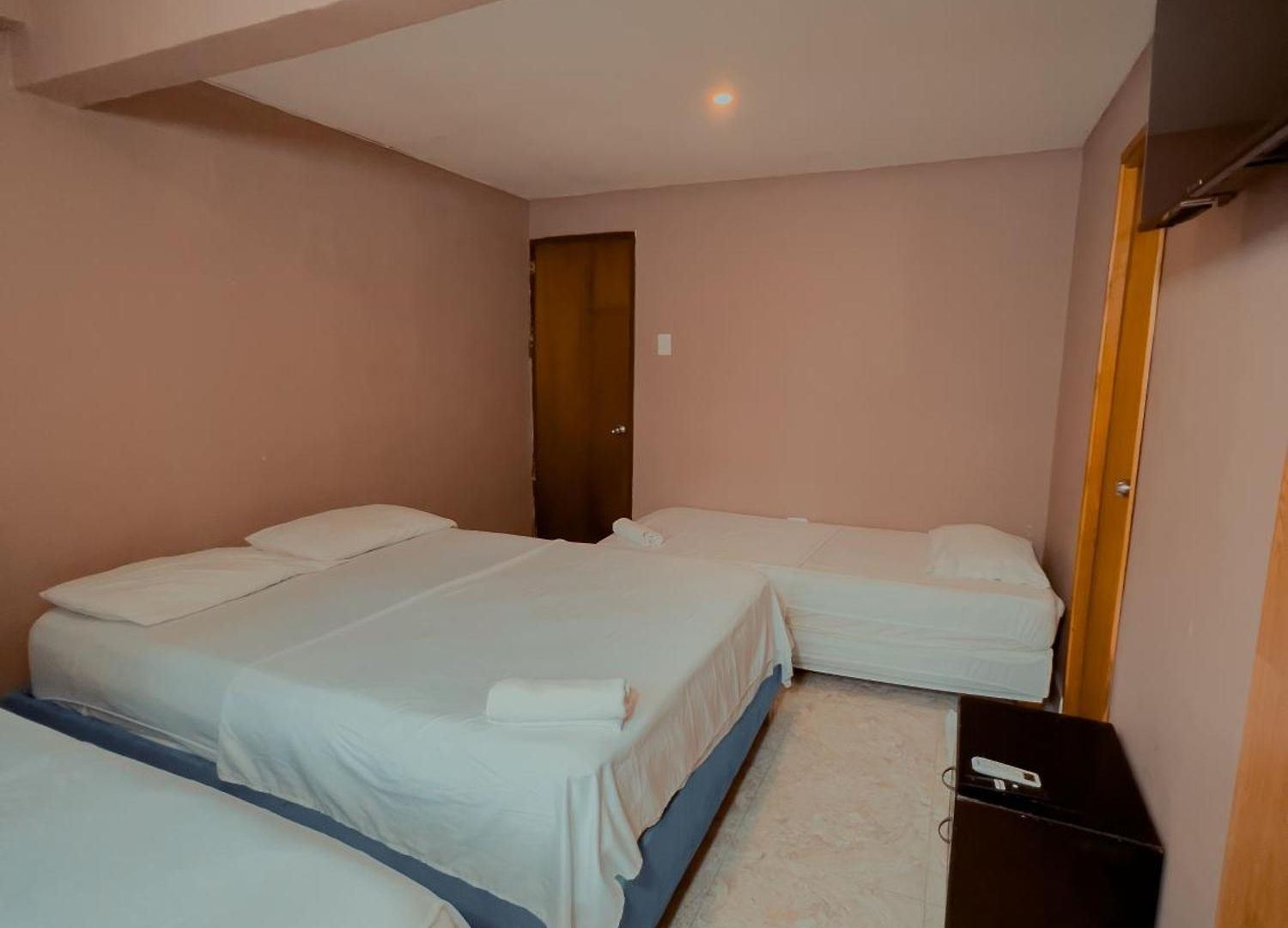 6-36 Hotel