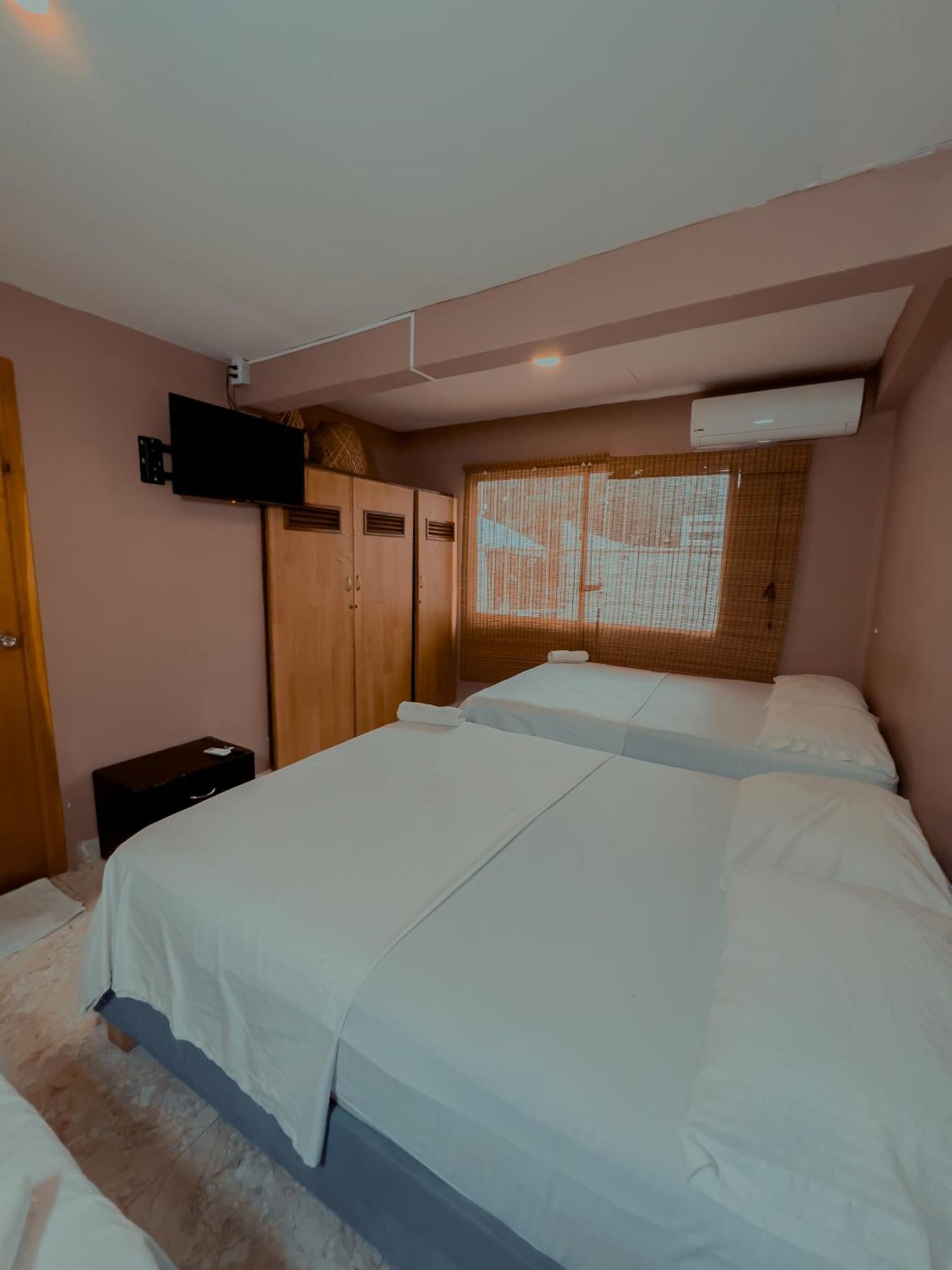 6-36 Hotel